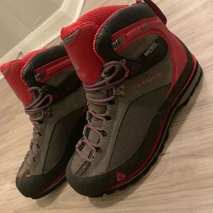 Vasque GTX Mountaineering Boot